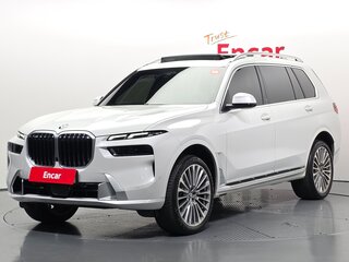 2023 BMW X7 40d I (G07) Рестайлинг, белый, 12350000 рублей, вид 1
