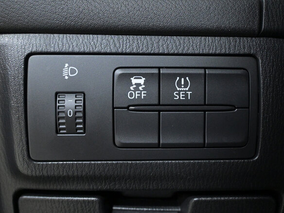 2012 Mazda 6 III (GJ), серый, 1860000 рублей - вид 13