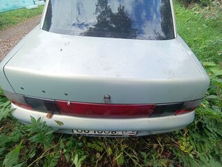 2002 Lada (ВАЗ) 2110, серебристый, 75000 рублей, вид 2