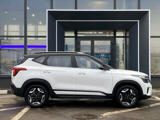 2026 Kia Seltos I Рестайлинг, белый, 3100000 рублей, вид 3