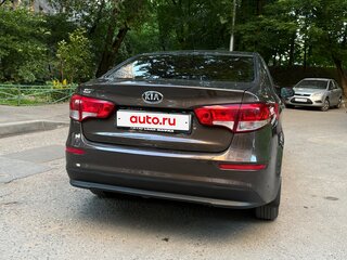 2015 Kia Rio III Рестайлинг, коричневый, 830000 рублей, вид 4