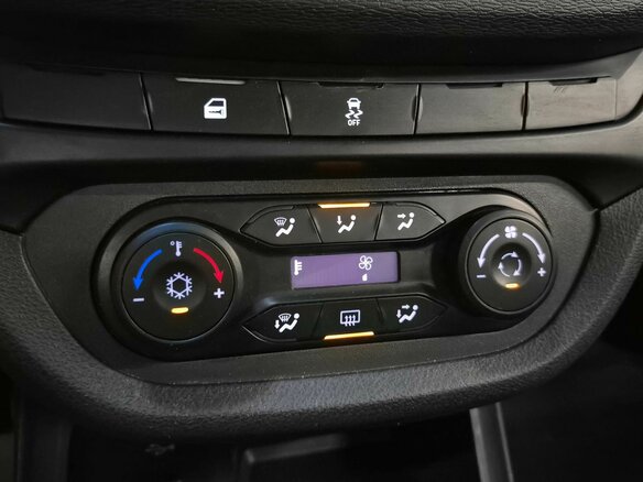 2018 Lada (ВАЗ) Vesta SW I, белый, 1029000 рублей - вид 16