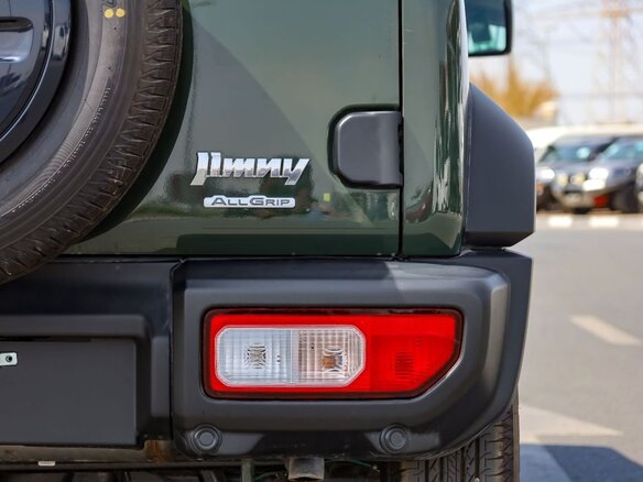 2026 Suzuki Jimny IV, зелёный, 2290000 рублей - вид 4