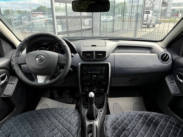 2017 Nissan Terrano III (D10), чёрный, 1082000 рублей - вид 12