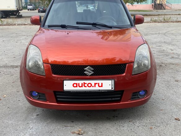 2007 Suzuki Swift AMT III, красный, 555000 рублей - вид 2