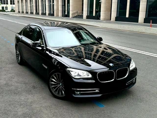 2013 BMW 7 серии Long 750Li xDrive V (F01/F02/F04) Рестайлинг, чёрный, 2300000 рублей, вид 1