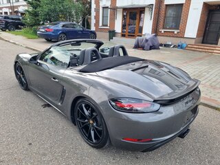 2017 Porsche Boxster IV 718 (982), серый, 5200000 рублей, вид 5