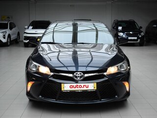 2017 Toyota Camry VII (XV50) Рестайлинг 2, синий, 1590000 рублей, вид 2