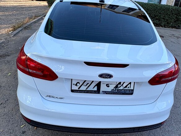2018 Ford Focus III Рестайлинг, белый, 1350000 рублей - вид 3
