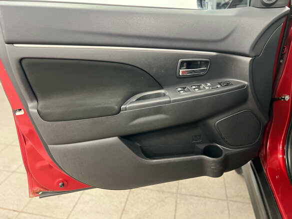 2012 Mitsubishi ASX I, красный, 730000 рублей - вид 13