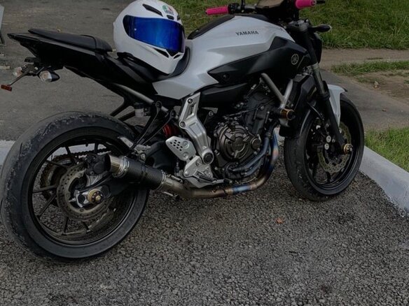 2014 Yamaha MT-07 (FZ-07), белый, 650000 рублей - вид 1