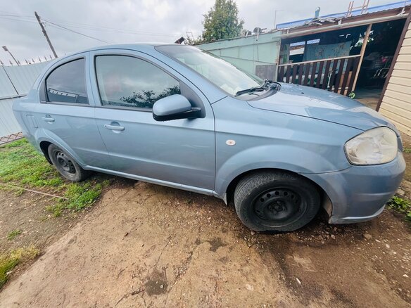 2011 Chevrolet Aveo I Рестайлинг, голубой, 485000 рублей - вид 2