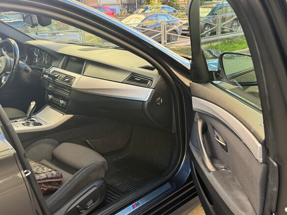 2014 BMW 5 серии 528i xDrive VI (F10/F11/F07) Рестайлинг, серый, 2150000 рублей - вид 8