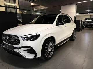 2026 Mercedes-Benz GLE 450 II (V167) Рестайлинг, белый, 14800000 рублей, вид 2