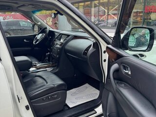 2013 Infiniti QX80 I, белый, 2700000 рублей, вид 3