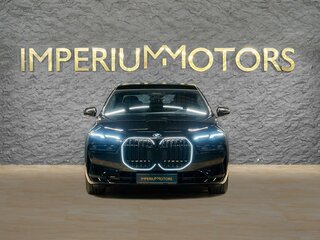2025 BMW 7 серии 740i xDrive VII (G70), чёрный, 15750000 рублей, вид 2