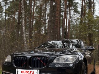 2009 BMW 7 серии 740d xDrive V (F01/F02/F04), чёрный, 1750000 рублей, вид 2
