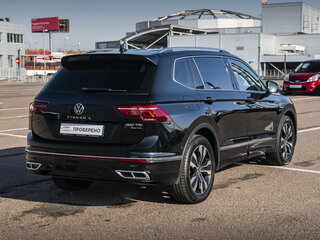 2023 Volkswagen Tiguan Allspace II Рестайлинг, чёрный, 3899000 рублей, вид 5