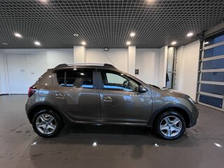 2019 Renault Sandero Stepway II Рестайлинг, коричневый, 1259000 рублей, вид 2