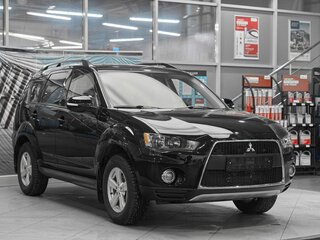 2012 Mitsubishi Outlander II Рестайлинг, чёрный, 899000 рублей, вид 3