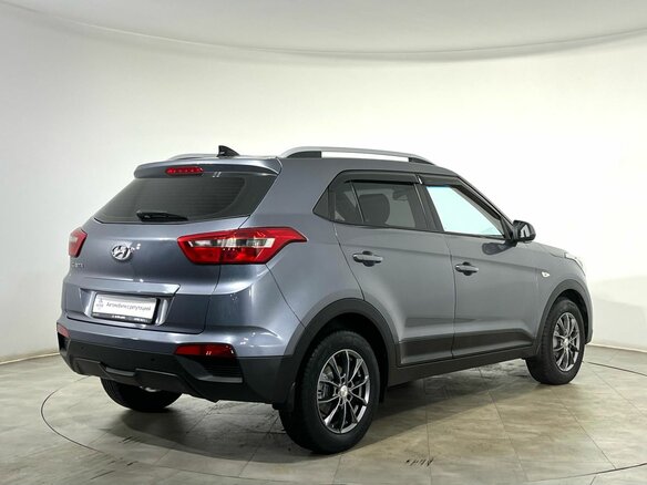 2018 Hyundai Creta I, серый, 1680000 рублей - вид 3