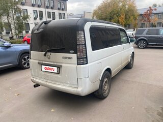 2002 Honda Stepwgn II, белый, 450000 рублей, вид 5