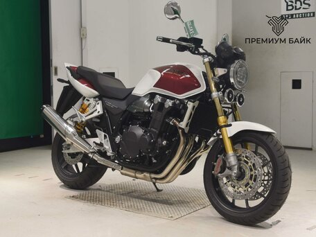 2026 Honda CB 1300, белый, 1799000 рублей, вид 3