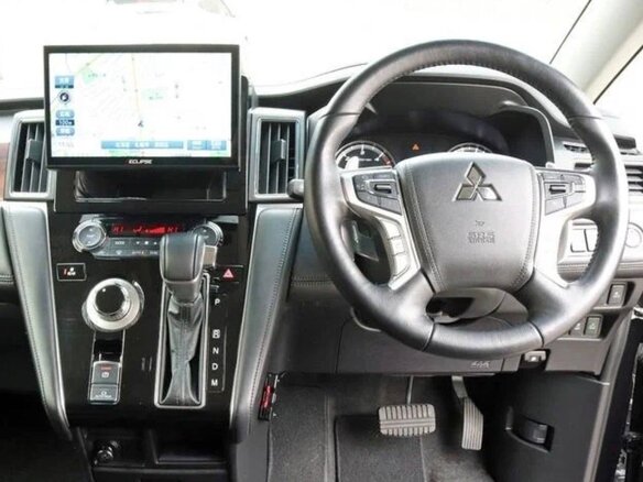 2023 Mitsubishi Delica D:5 I Рестайлинг, чёрный, 3230000 рублей - вид 9