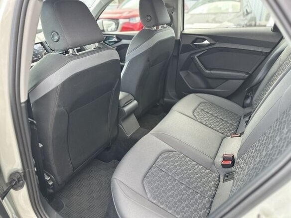 2025 Audi A1 citycarver II (GB), серебристый, 1400000 рублей - вид 20