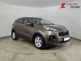 2018 Kia Sportage IV, коричневый, 1955000 рублей, вид 3