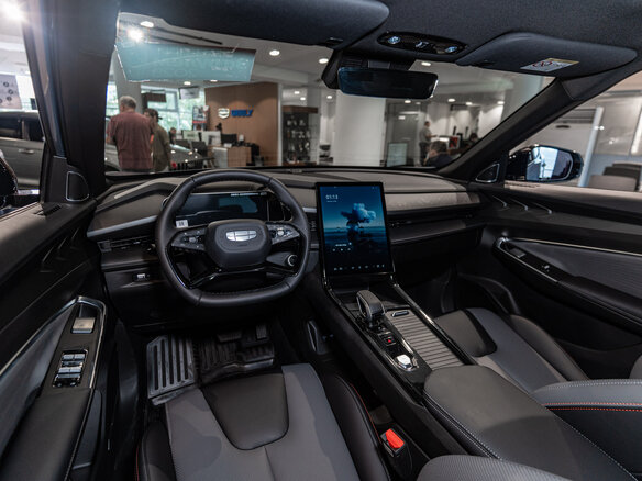 2026 Geely Cityray, голубой - вид 8