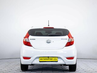 2012 Hyundai Solaris I, белый, 699000 рублей, вид 5