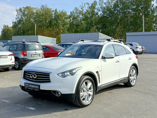 2013 Infiniti QX70, белый, 1695000 рублей, вид 1
