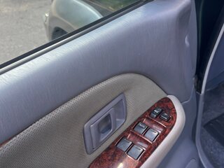 2000 Toyota Land Cruiser Prado 90 Series Рестайлинг, зелёный, 925000 рублей, вид 5