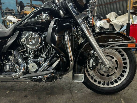2013 Harley-Davidson Electra Glide, чёрный, 1050000 рублей - вид 14