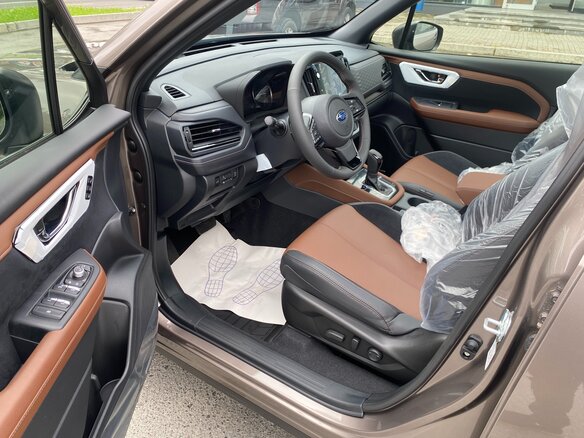 2026 Subaru Forester VI, коричневый - вид 12