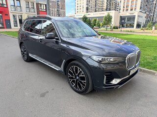 2019 BMW X7 M50i I (G07), чёрный, 7300000 рублей, вид 3