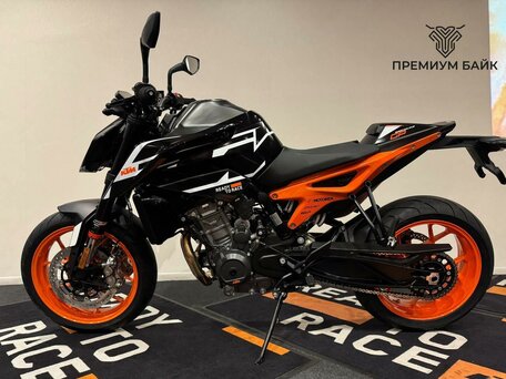 2023 KTM 890 Duke GP, чёрный, 899000 рублей, вид 2