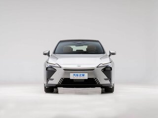 2026 Lexus ES 300h VIII, серебристый, 6700000 рублей, вид 2