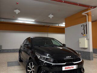 2021 Kia Cerato IV, чёрный, 1700000 рублей, вид 4