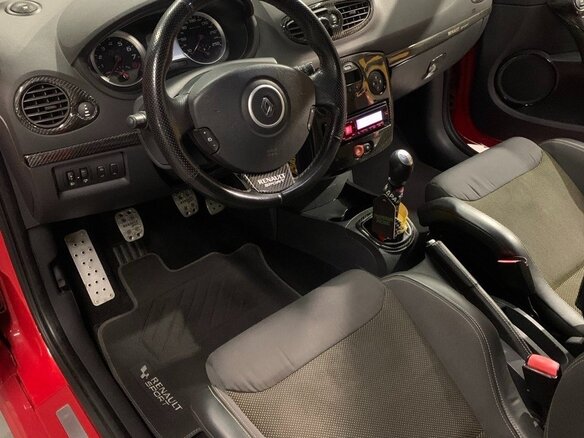 2008 Renault Clio RS III, красный, 1050000 рублей - вид 6
