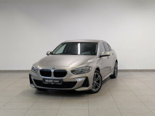 2022 BMW 1 серии 120i III (F52) Рестайлинг, серый, 2990000 рублей, вид 1