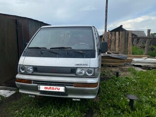 1986 Mitsubishi Delica III, серый, 290000 рублей, вид 2