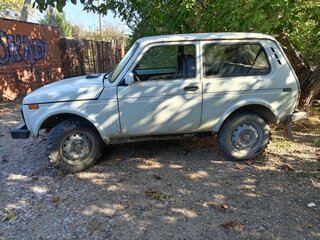 1999 Lada (ВАЗ) 2121 (4x4) I Рестайлинг, белый, 165000 рублей, вид 4