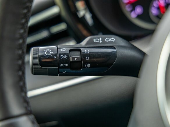 2022 Kia K5 III, белый, 2448000 рублей - вид 16