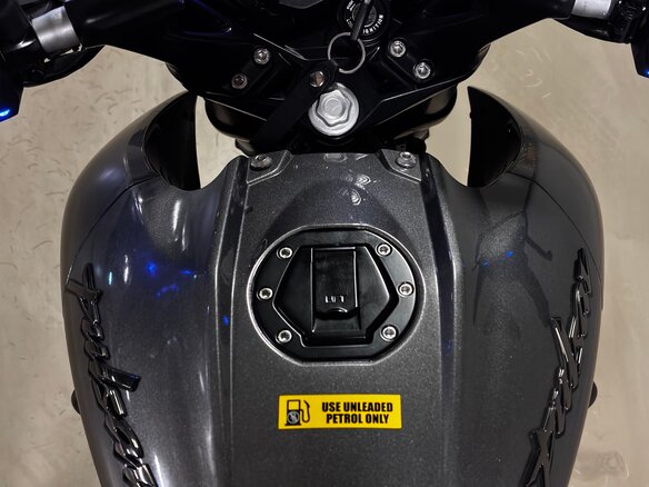2024 Bajaj Pulsar NS 200, серый, 200000 рублей - вид 6
