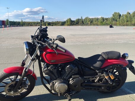 2016 Yamaha XV950 Bolt, красный, 650000 рублей, вид 2