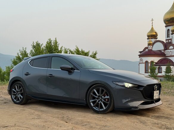 2019 Mazda 3 IV (BP), серый, 1600000 рублей - вид 7
