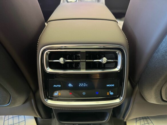 2026 Geely Monjaro I Рестайлинг, чёрный, 4190000 рублей - вид 30