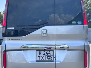 2017 Honda Stepwgn Spada V, серебристый, 1900000 рублей, вид 4